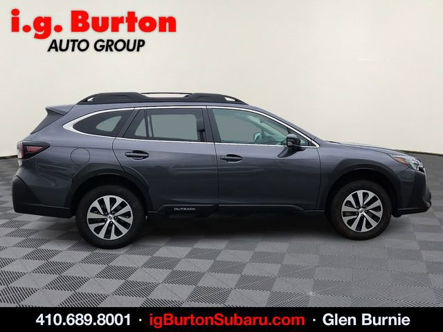 Used 2025 Subaru Outback Premium image 7