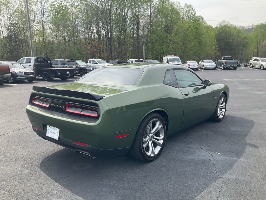 Used 2022 Dodge Challenger R/T w/ Shaker Package image 5