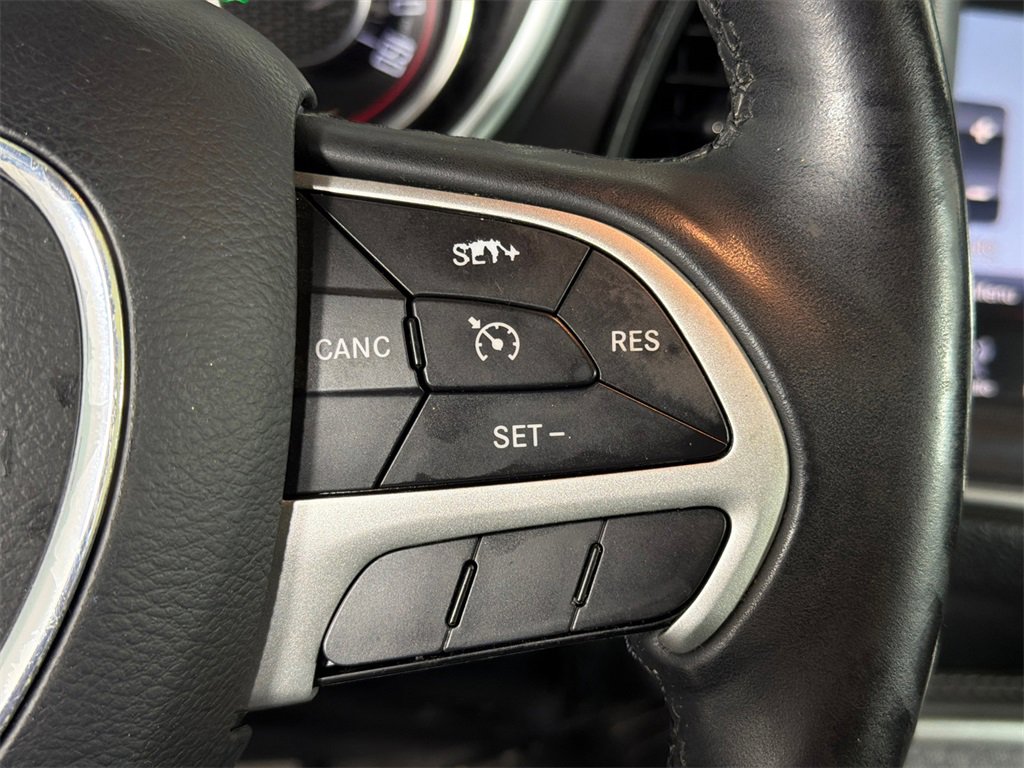 Used 2015 Dodge Challenger SXT Plus image 24