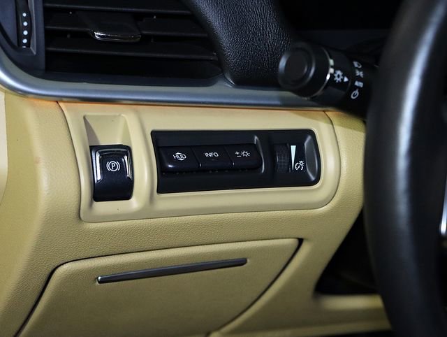 Used 2013 Cadillac XTS Premium FWD image 24