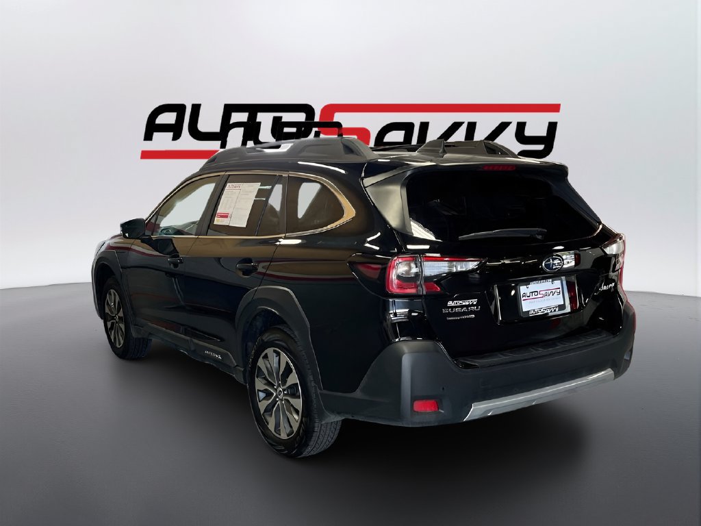 Used 2025 Subaru Outback Limited w/ Popular Package #2 AWD/4WD image 5
