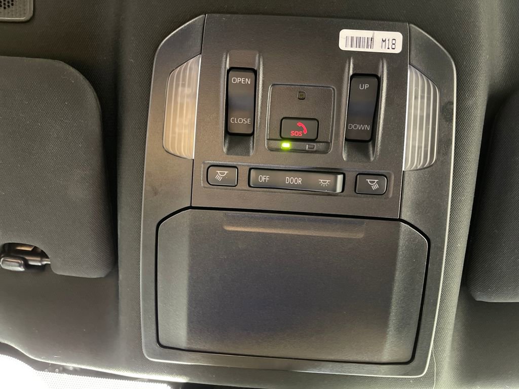 Certified 2025 Toyota Highlander XSE image 29