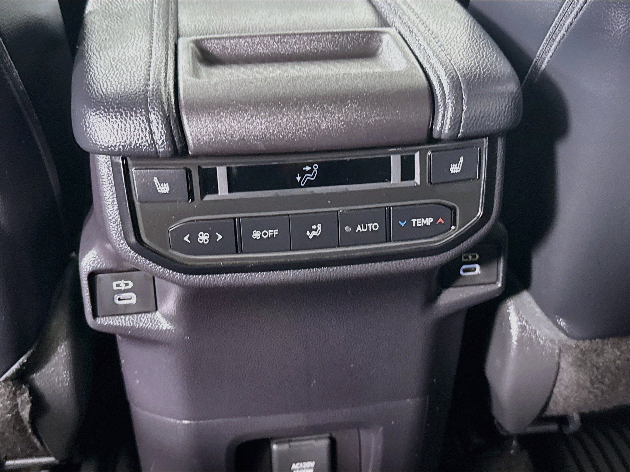 Certified 2024 Toyota Grand Highlander AWD Hybrid image 27