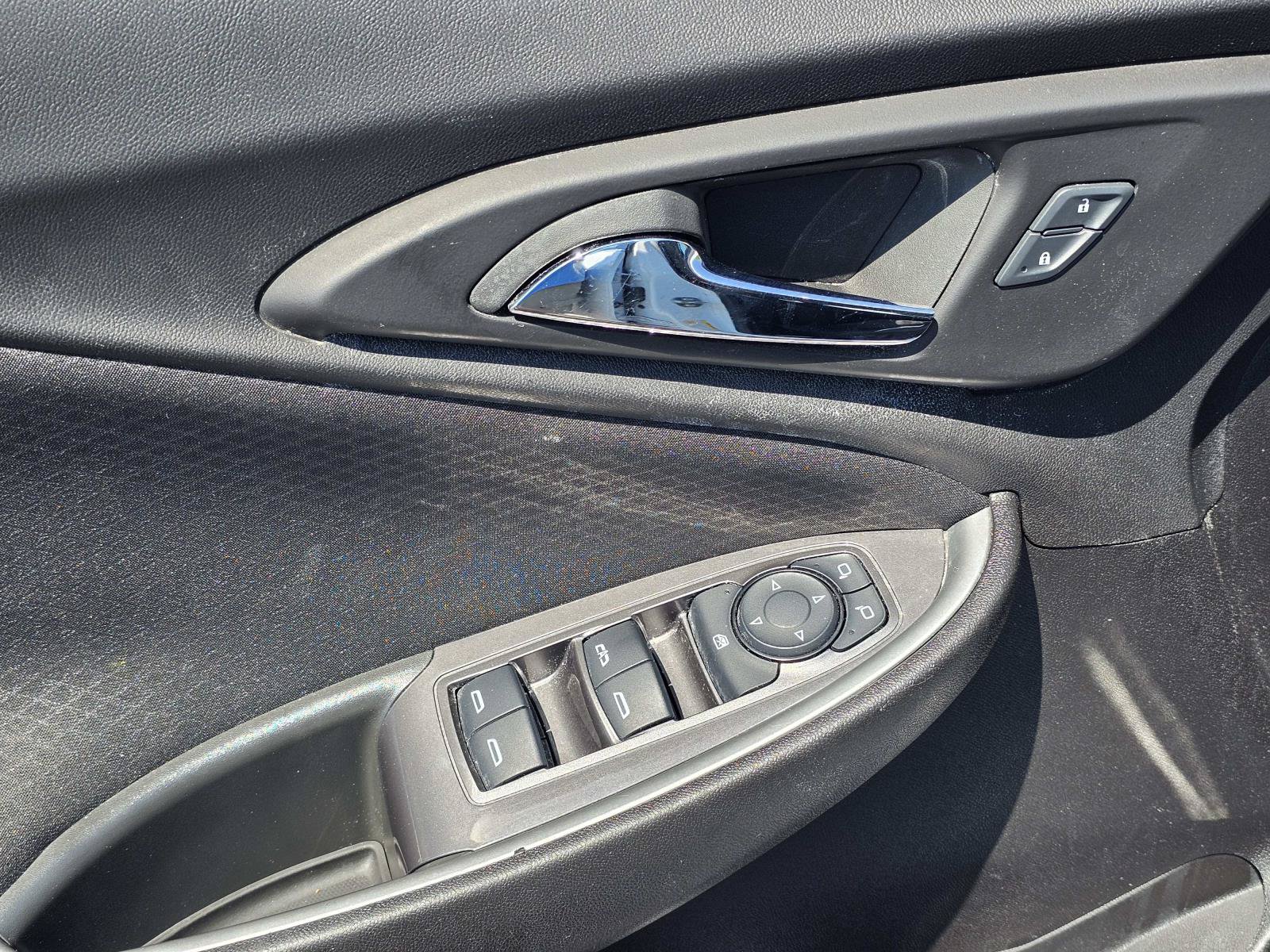 Used 2025 Chevrolet Malibu LT FWD image 15