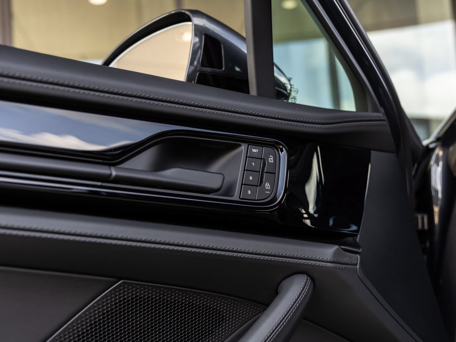 New 2026 Porsche Panamera 4 AWD/4WD image 24