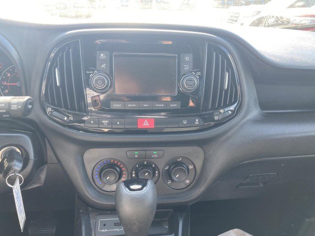 Used 2019 RAM ProMaster City Tradesman SLT FWD image 12