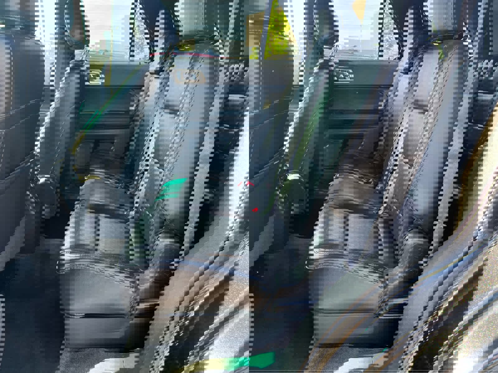 Used 2013 Ford Explorer XLT image 27