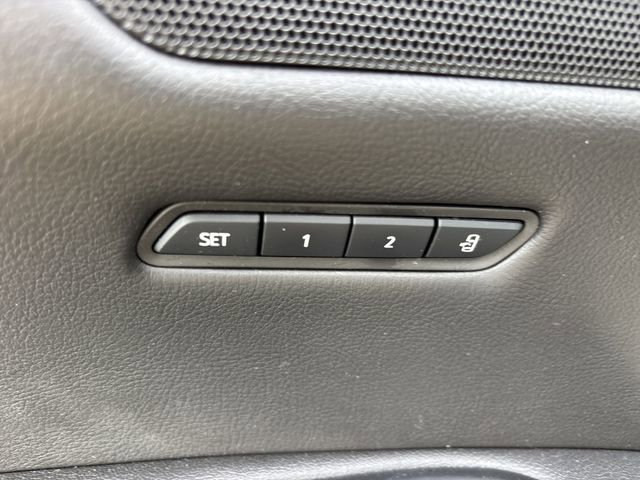 Used 2019 Cadillac XT5 Premium Luxury image 22