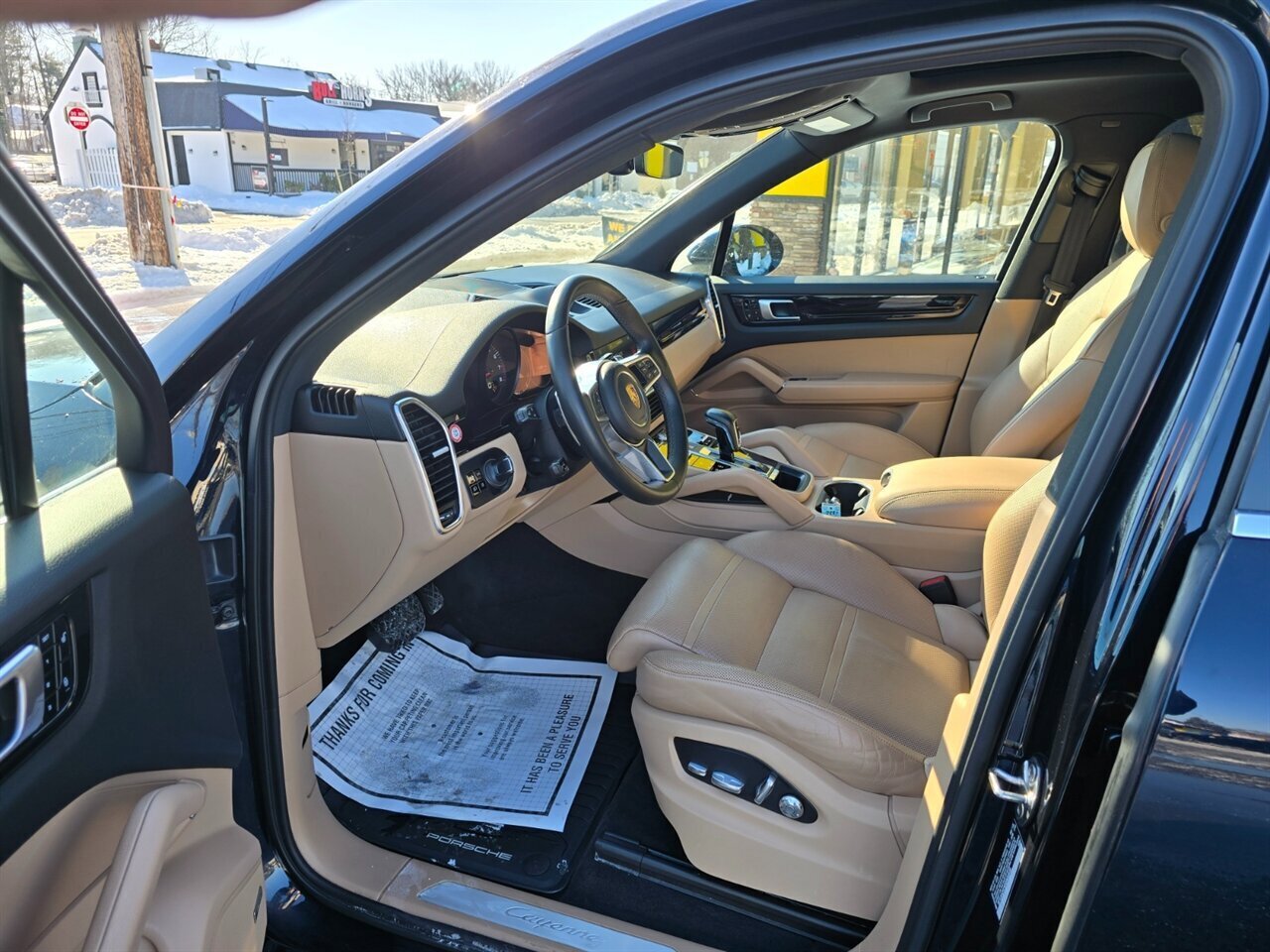 Used 2019 Porsche Cayenne AWD/4WD image 12