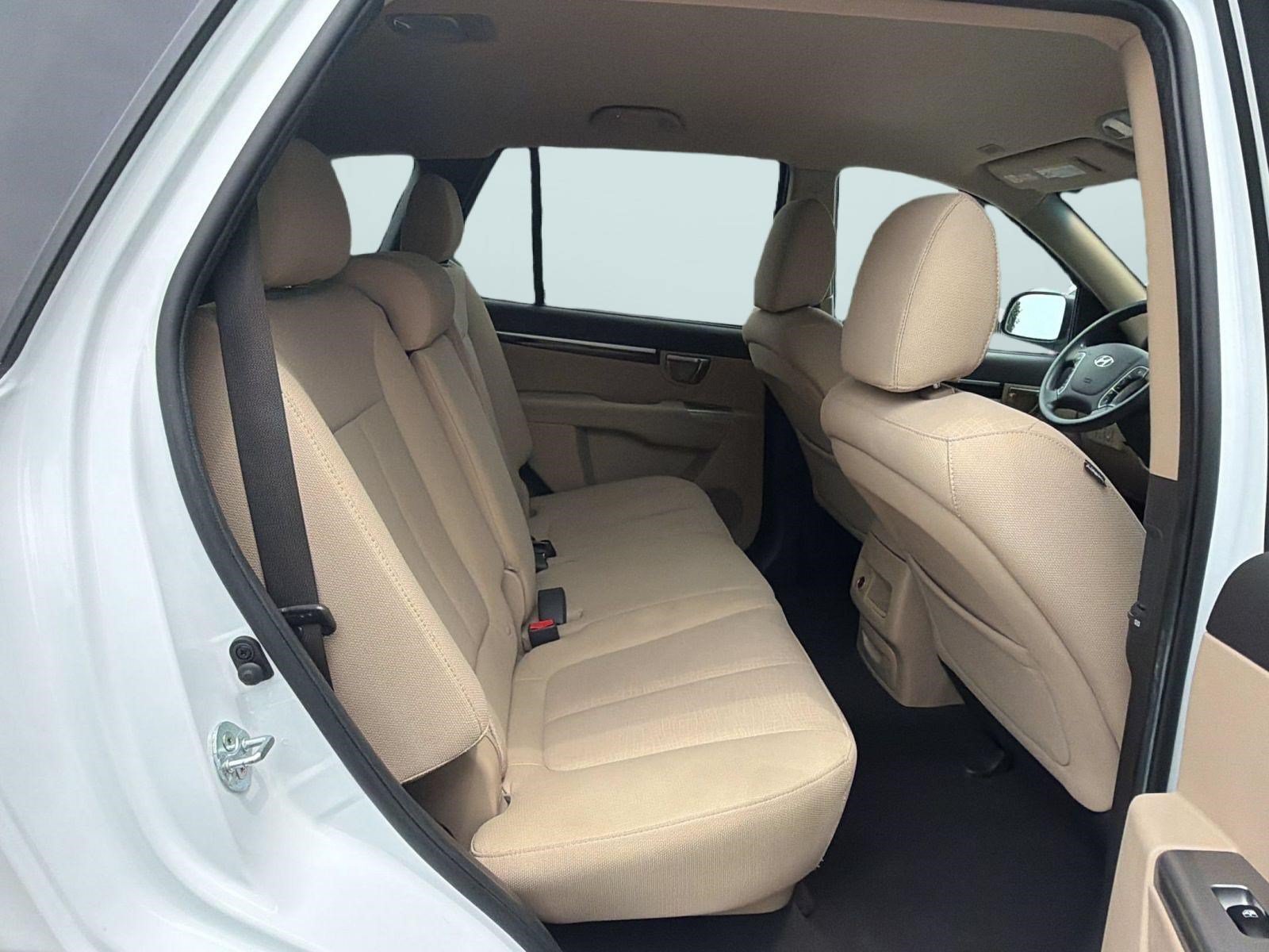 Used 2012 Hyundai Santa Fe GLS AWD/4WD image 28