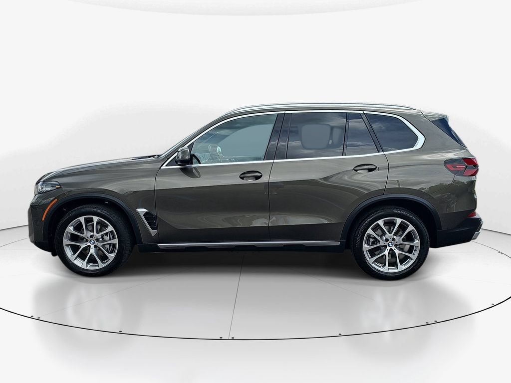 Used 2024 BMW X5 xDrive40i AWD/4WD image 10