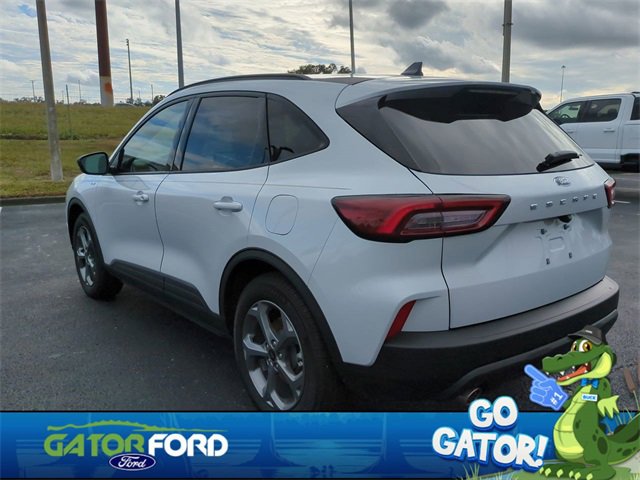 Used 2025 Ford Escape ST-Line image 7