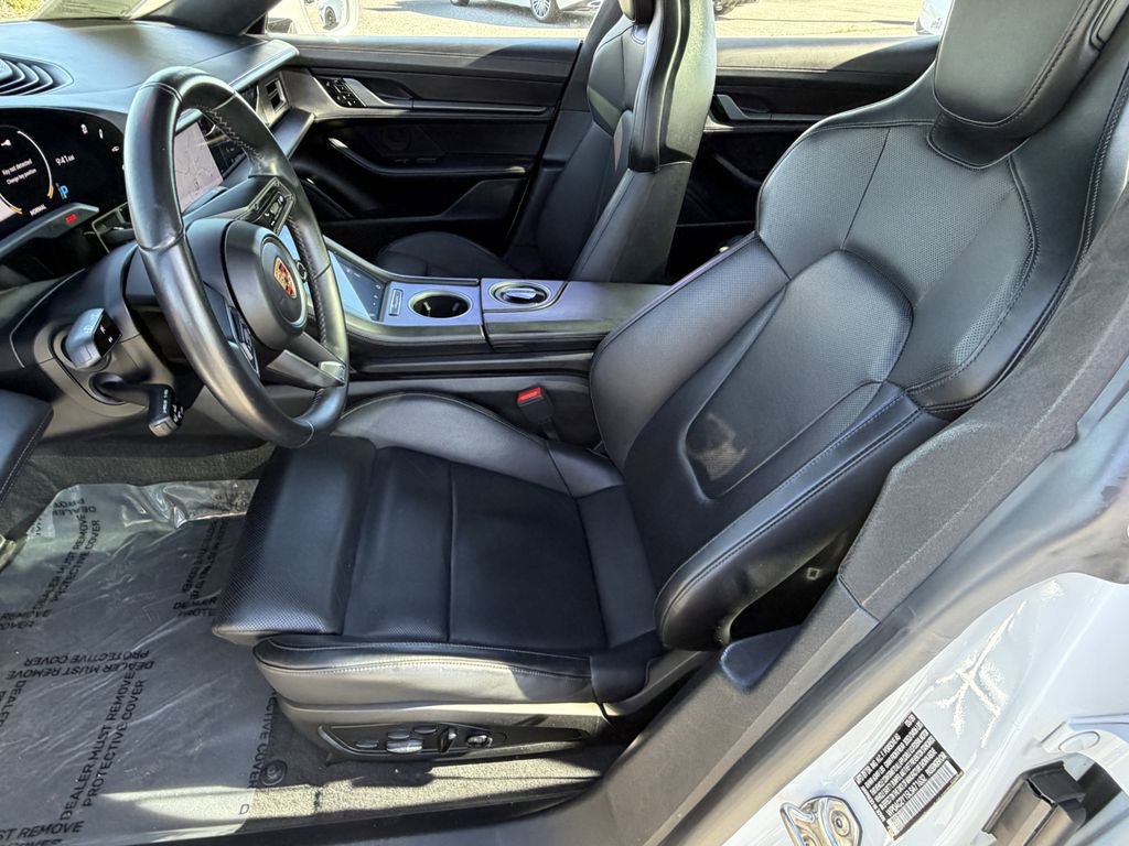 Used 2020 Porsche Taycan Turbo image 19