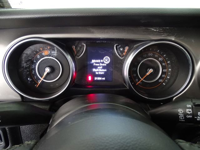 Used 2022 Jeep Wrangler Sport AWD/4WD image 13