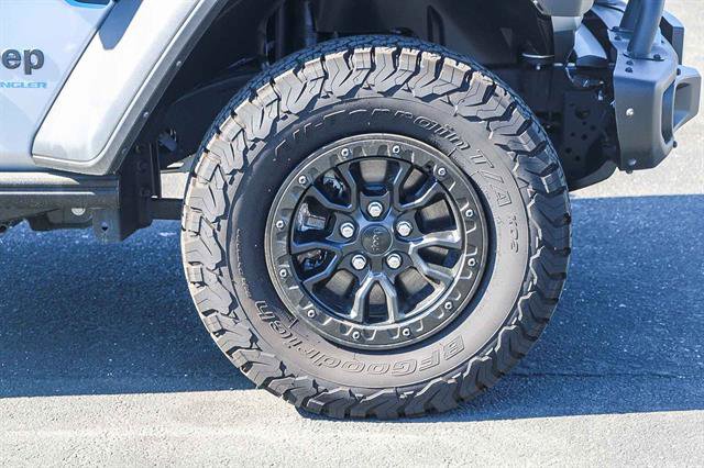 New 2023 Jeep Wrangler Unlimited Rubicon 4xe image 9