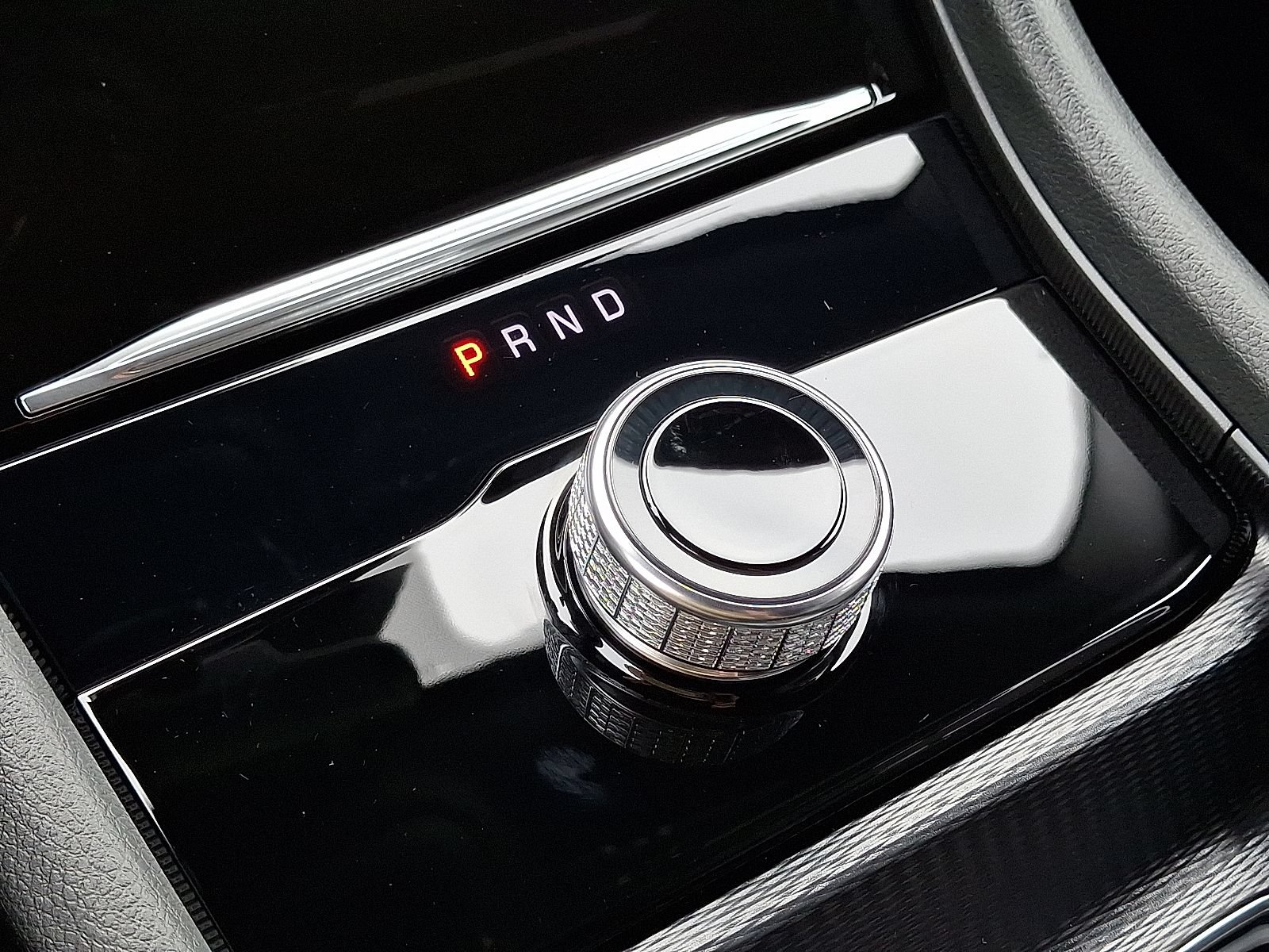 New 2025 Jeep Grand Cherokee Altitude AWD/4WD image 9