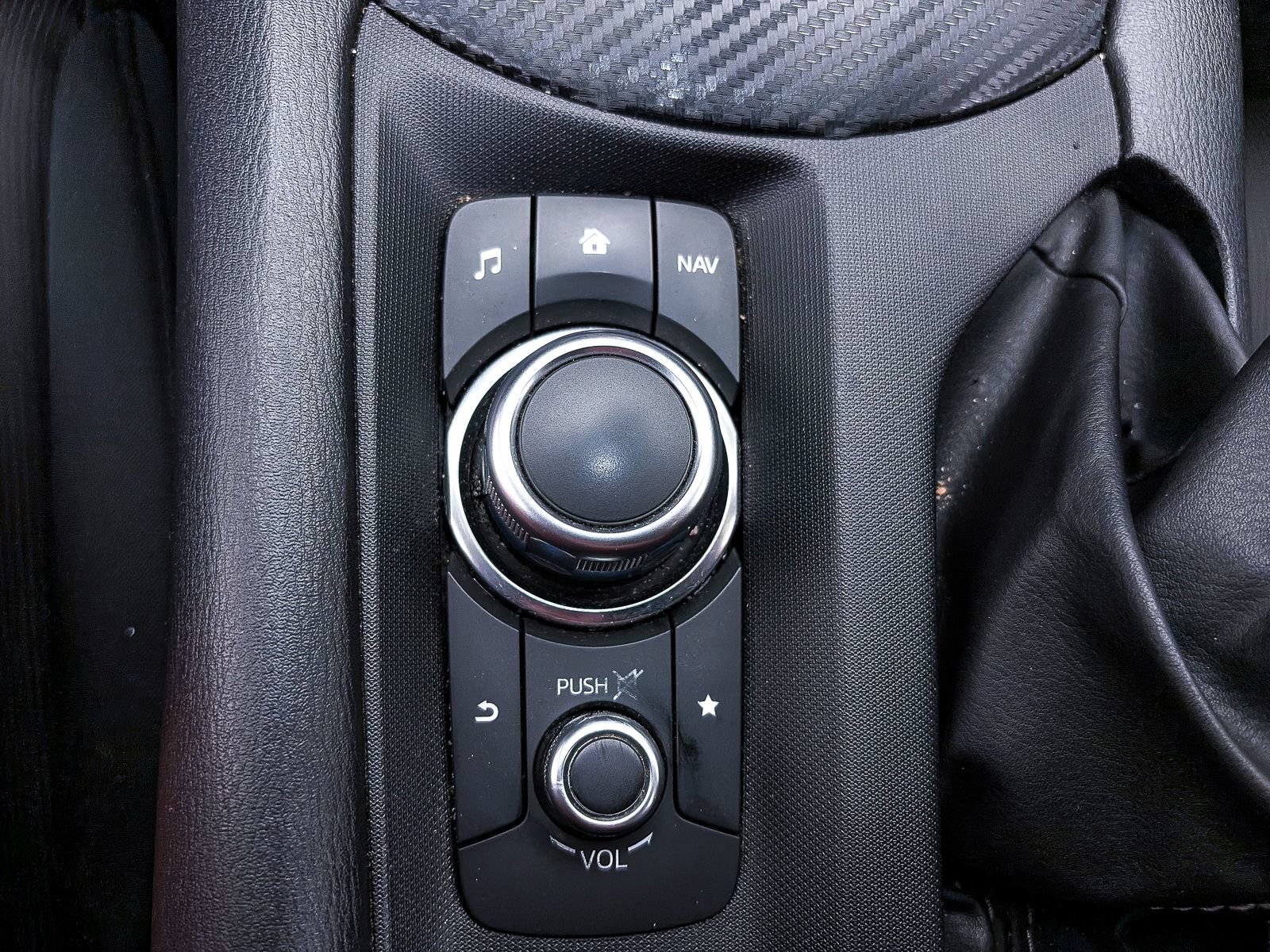 Used 2021 MAZDA MX-5 Miata Sport RWD image 26