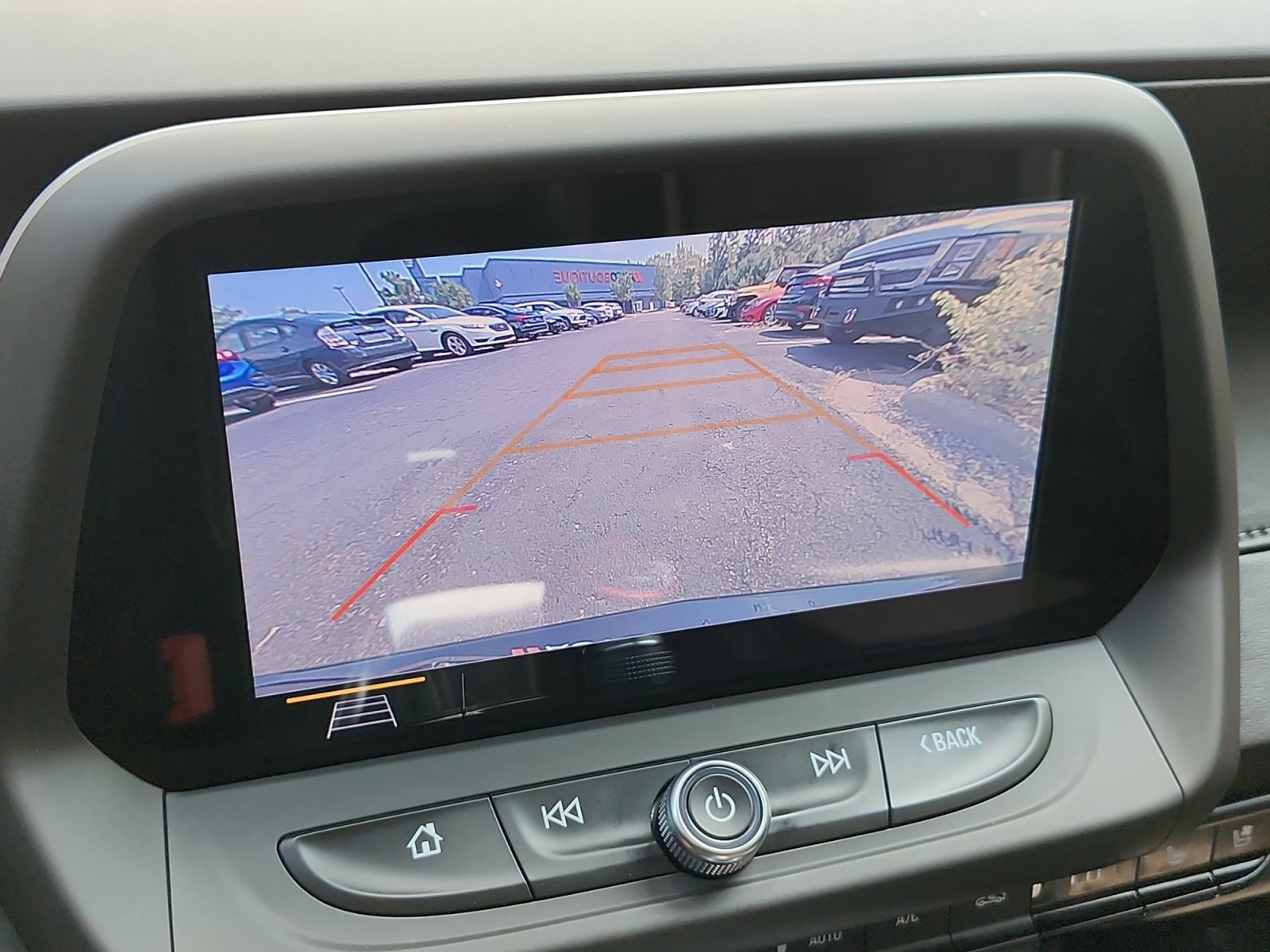 Used 2019 Chevrolet Camaro SS RWD image 3