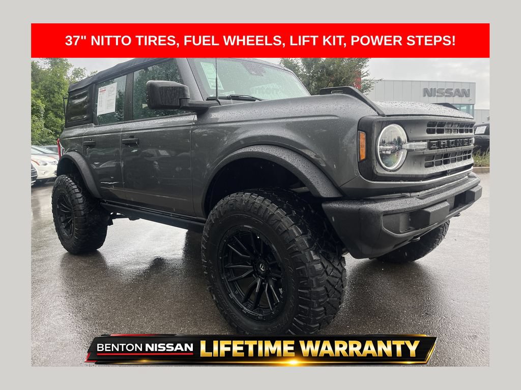 Used 2023 Ford Bronco 4-Door AWD/4WD image 1