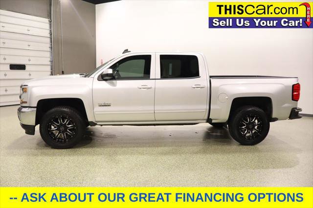 Used 2018 Chevrolet Silverado 1500 LT w/ Texas Edition RWD image 4