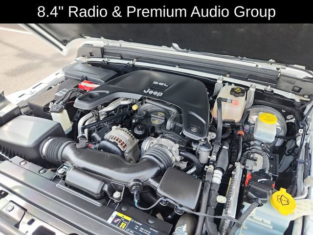 Used 2020 Jeep Wrangler Unlimited Sahara AWD/4WD image 18