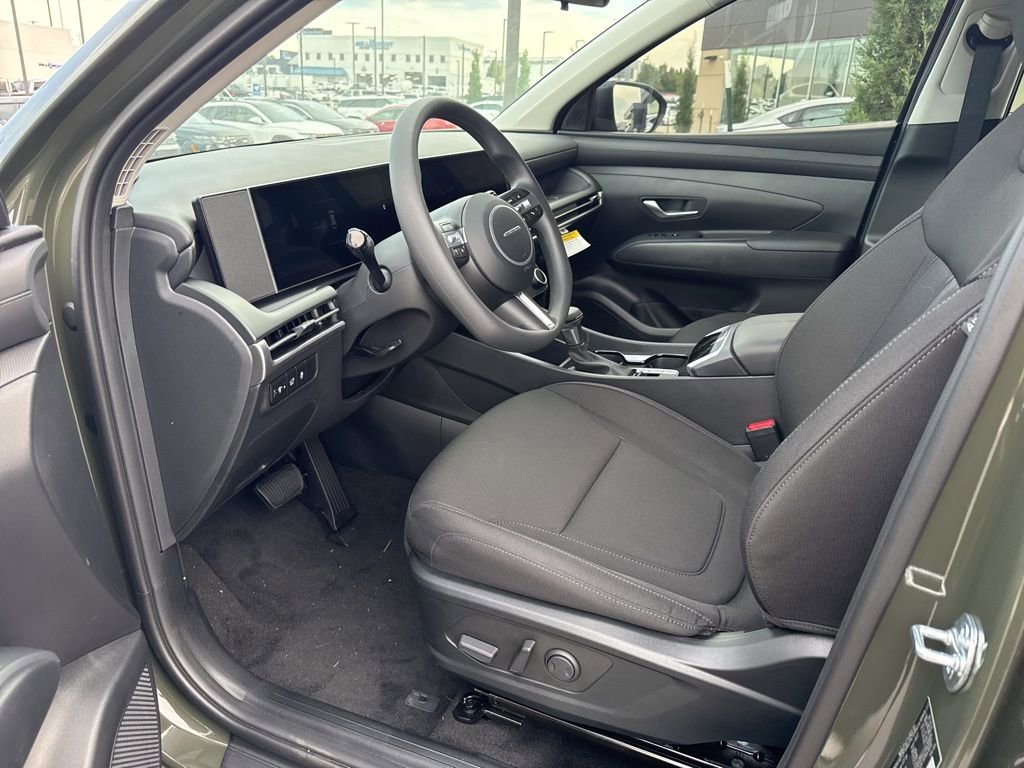 New 2026 Hyundai Tucson SEL FWD image 8