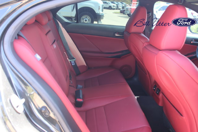 Used 2024 Lexus IS 500 RWD image 13