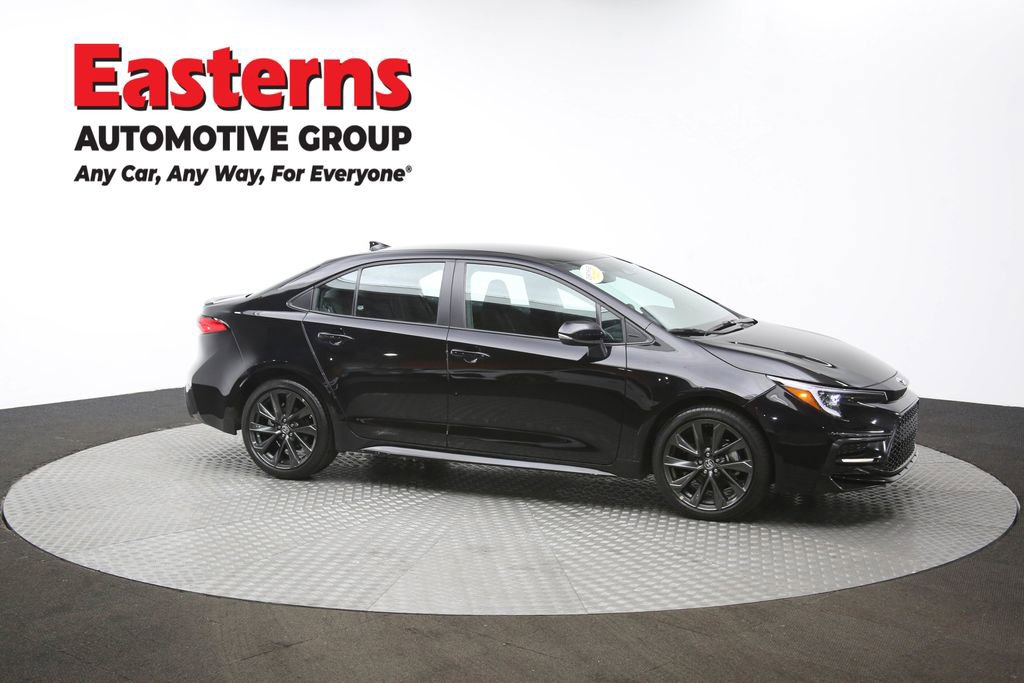 Used 2025 Toyota Corolla SE image 46