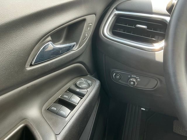 Used 2023 Chevrolet Equinox LT AWD/4WD image 24