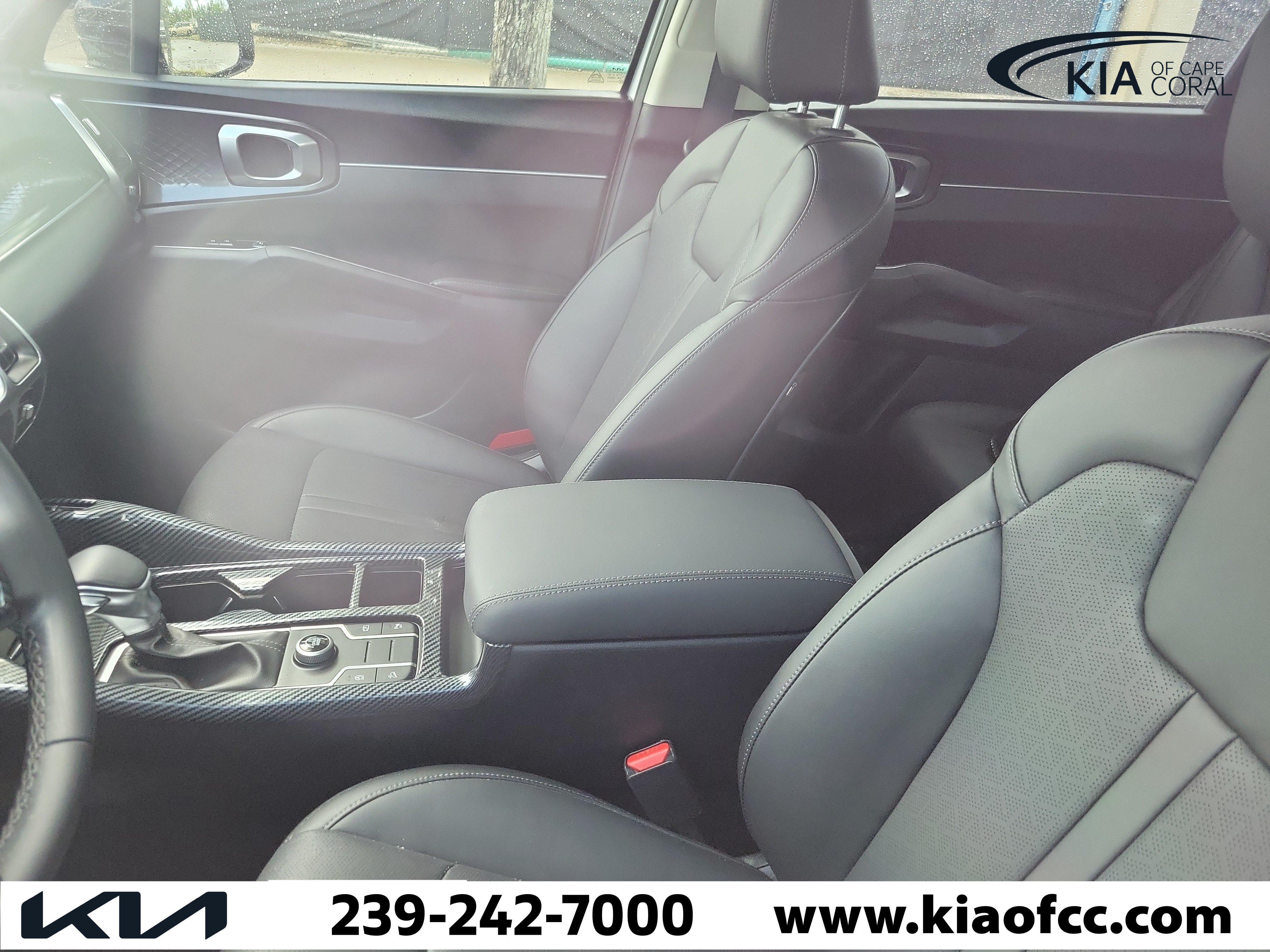 Used 2022 Kia Sorento S w/ Panoramic Sunroof Package FWD image 10