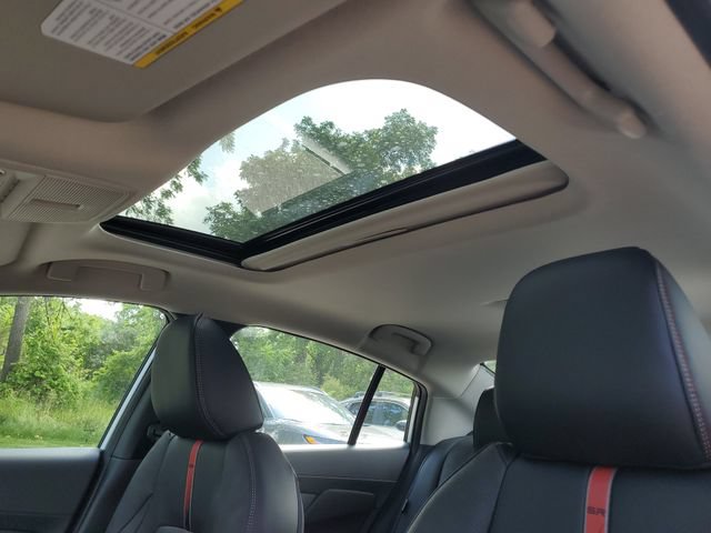 New 2026 Nissan Sentra SR w/ SR Premium Package FWD image 6