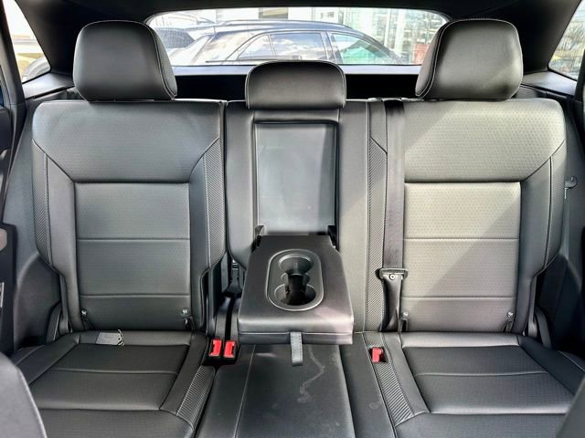 Certified 2023 Volkswagen Atlas Cross Sport SEL R-Line image 20