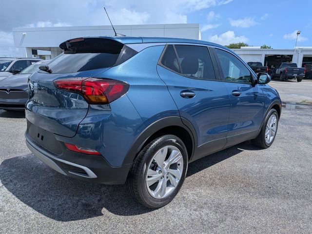 Used 2024 Buick Encore GX Preferred FWD image 3