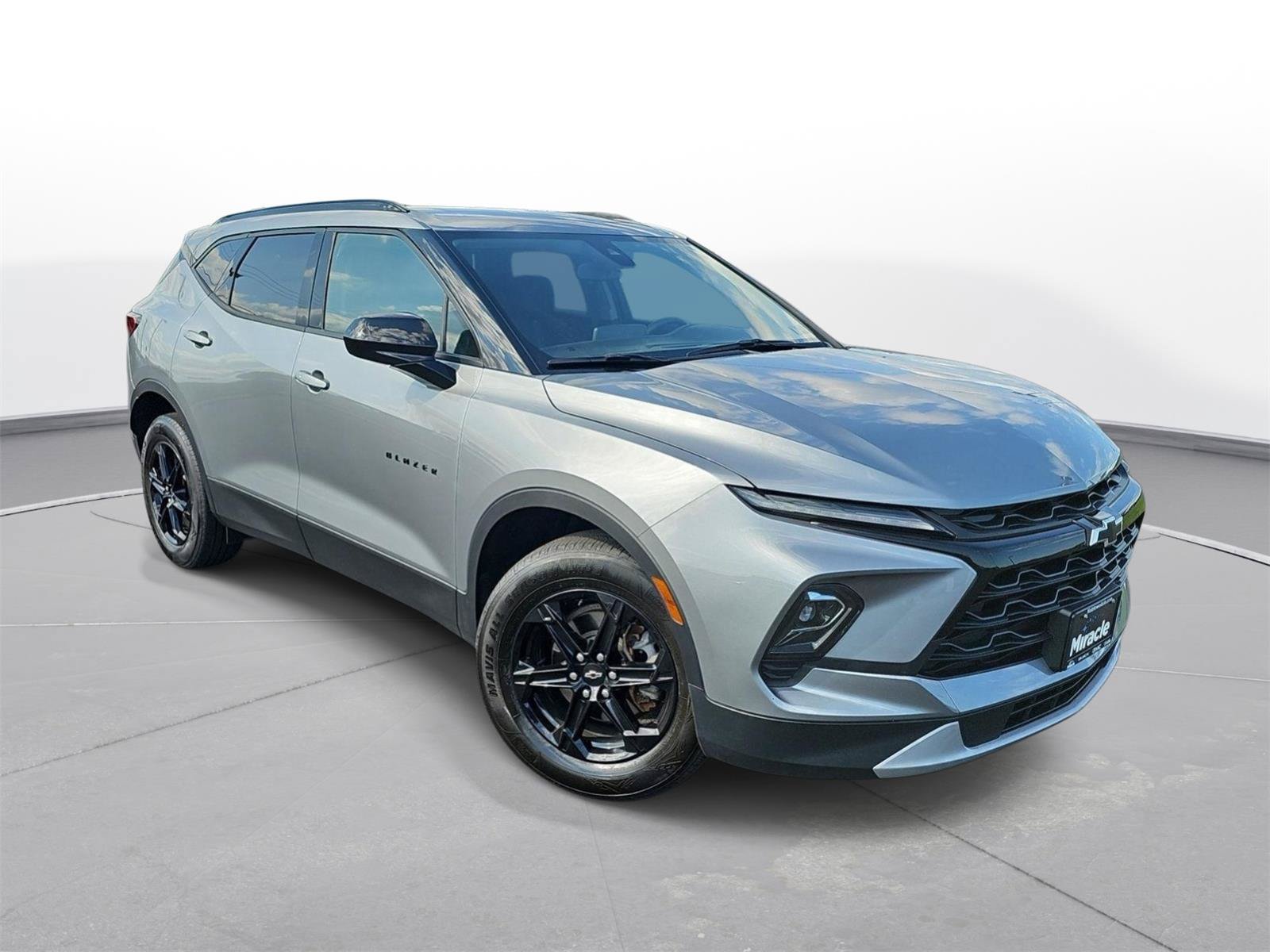 Used 2023 Chevrolet Blazer LT w/ Convenience Package AWD/4WD image 4