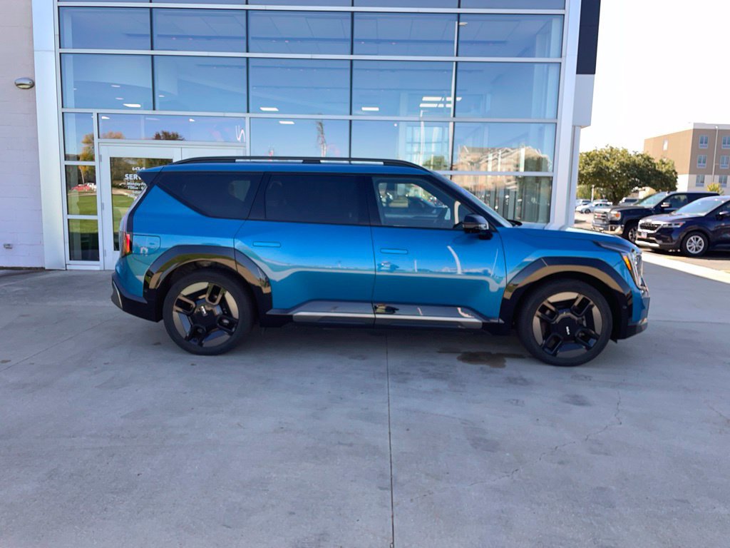 Used 2024 Kia EV9 GT-Line AWD/4WD image 4