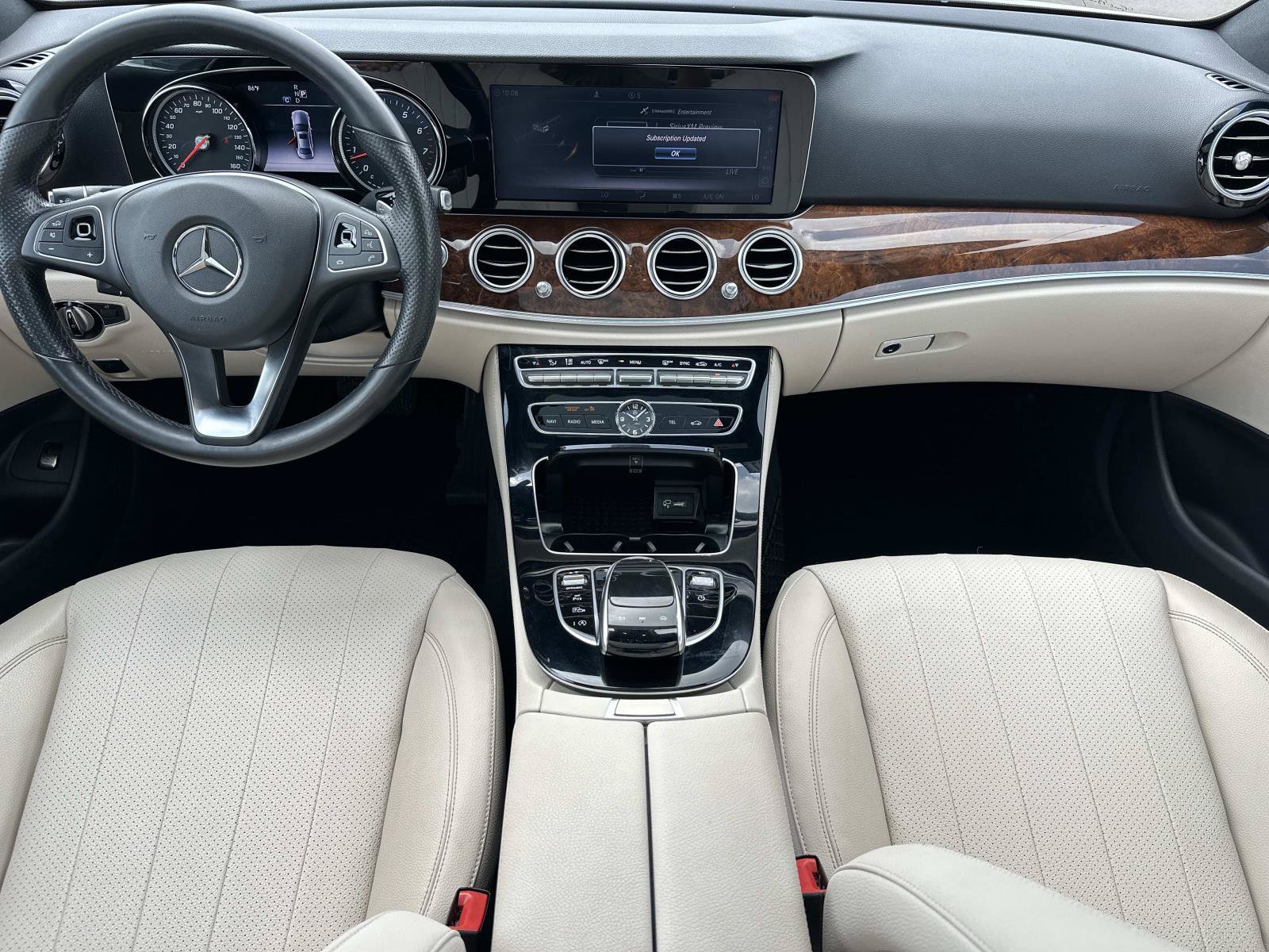 Used 2017 Mercedes-Benz E 300 4MATIC image 13