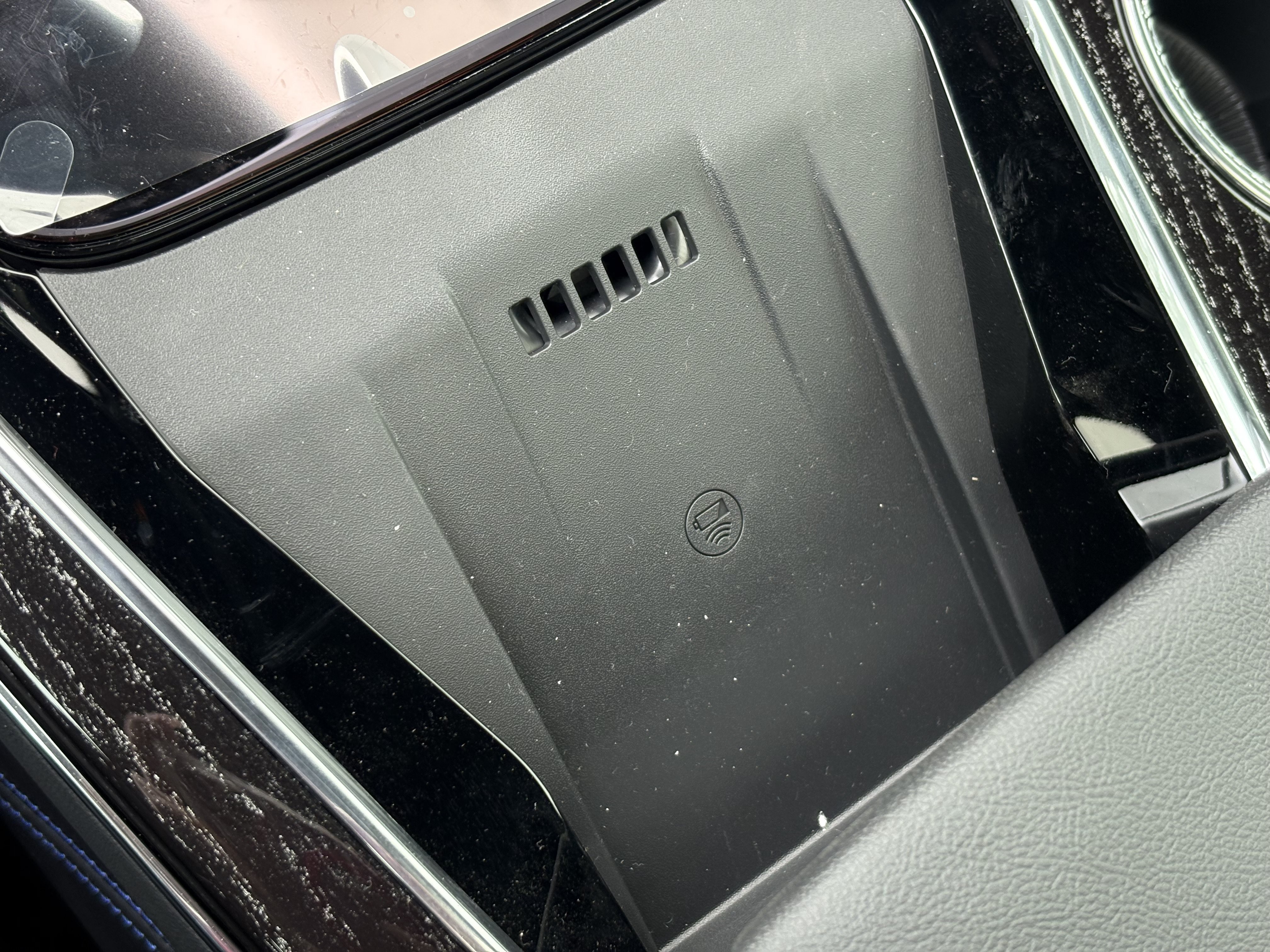 New 2026 Cadillac Escalade IQL Luxury AWD/4WD image 28