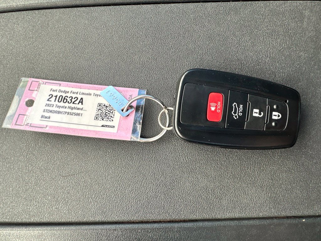 Used 2023 Toyota Highlander XSE AWD/4WD image 50