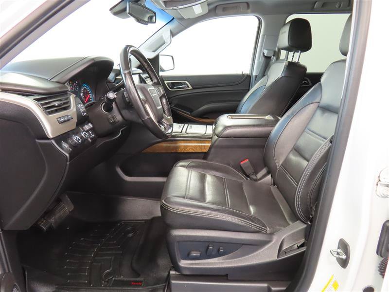 Used 2020 GMC Yukon XL Denali AWD/4WD image 15