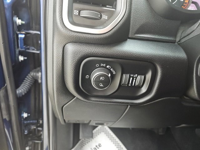 Used 2022 RAM 3500 Laramie image 26