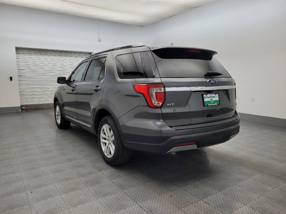 Used 2019 Ford Explorer XLT w/ Equipment Group 202A FWD image 5