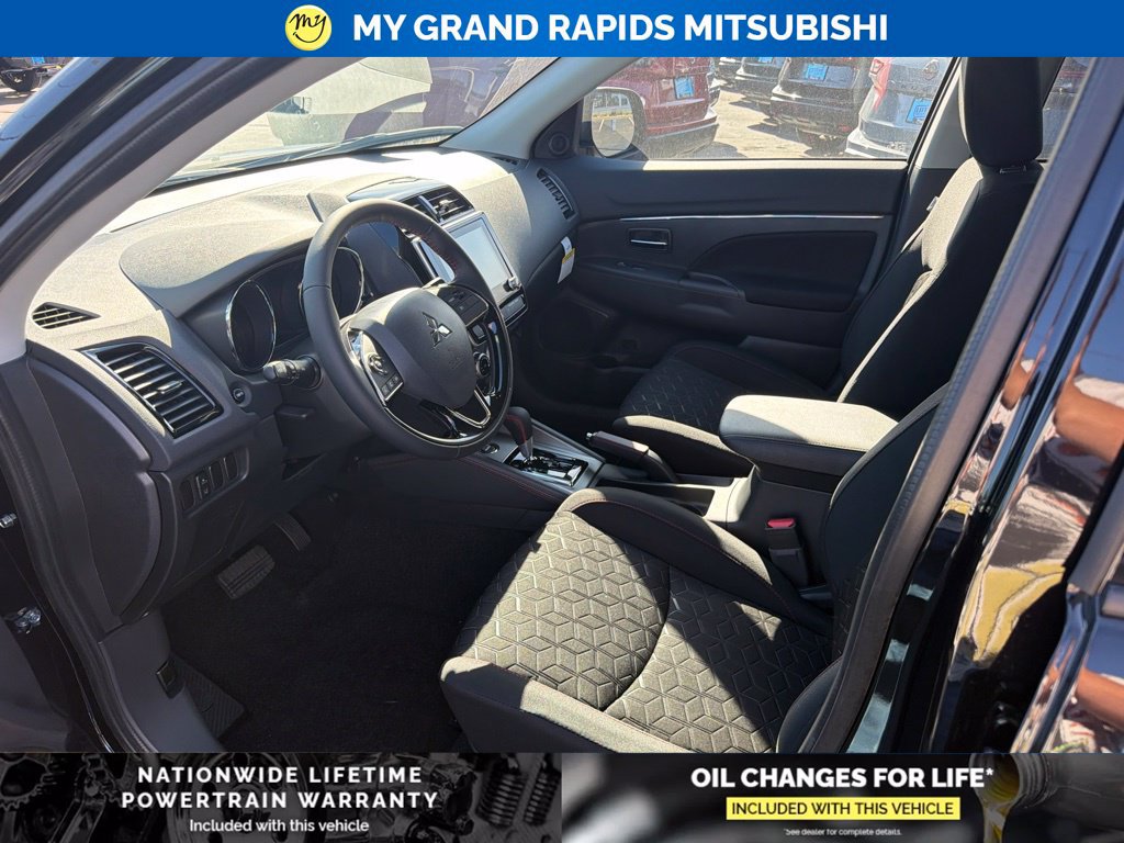 New 2027 Mitsubishi Outlander Sport LE AWD/4WD image 11