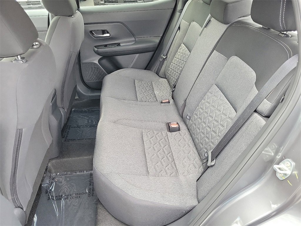 Certified 2025 Nissan Kicks SV image 19