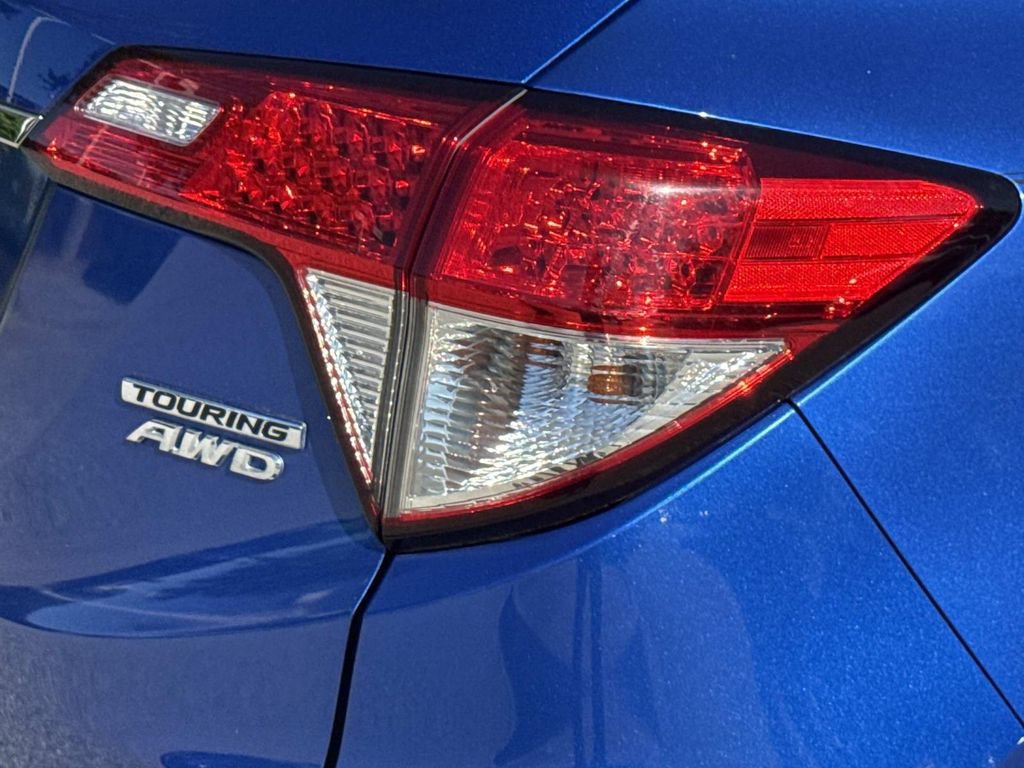 Used 2020 Honda HR-V Touring image 29