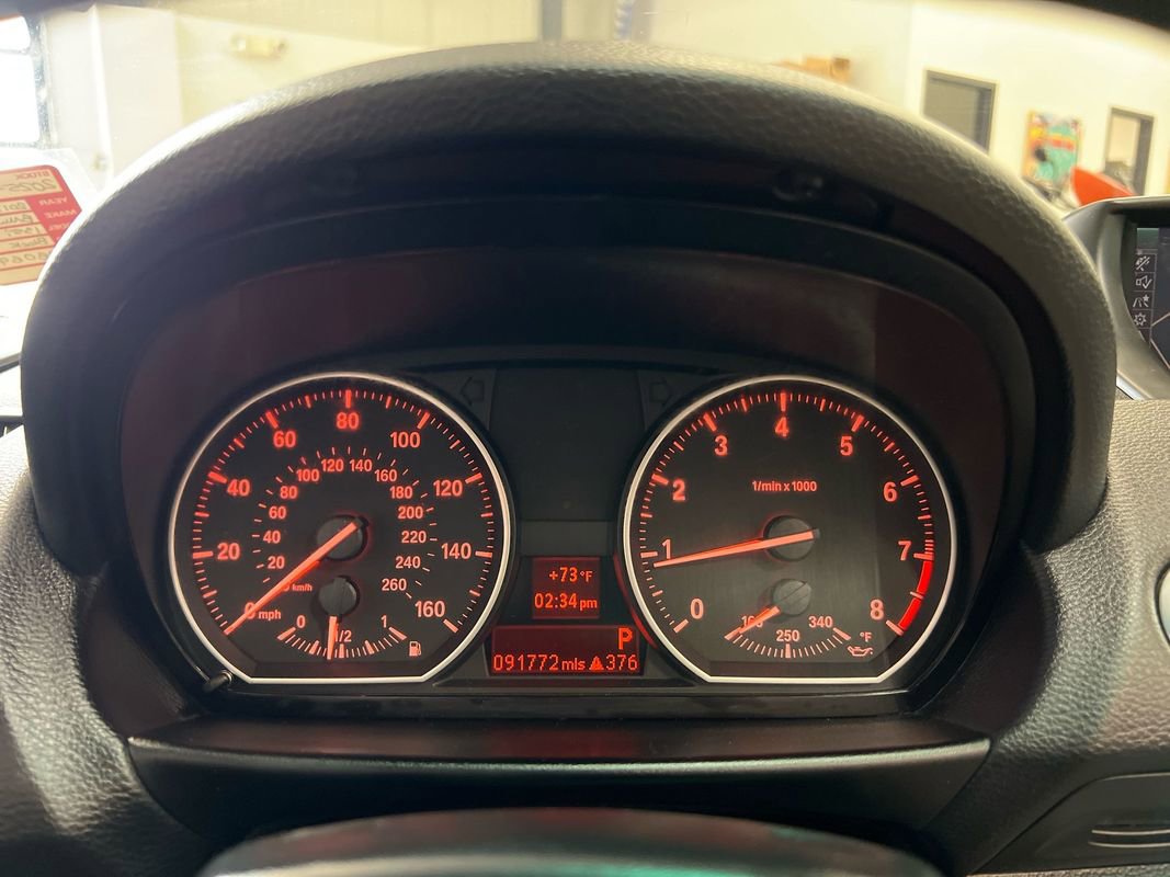 Used 2013 BMW 135i Convertible image 15