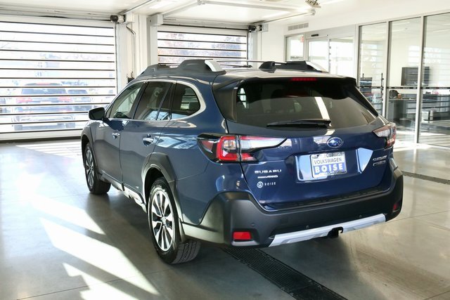 Used 2023 Subaru Outback Touring XT w/ Popular Package #2 image 4