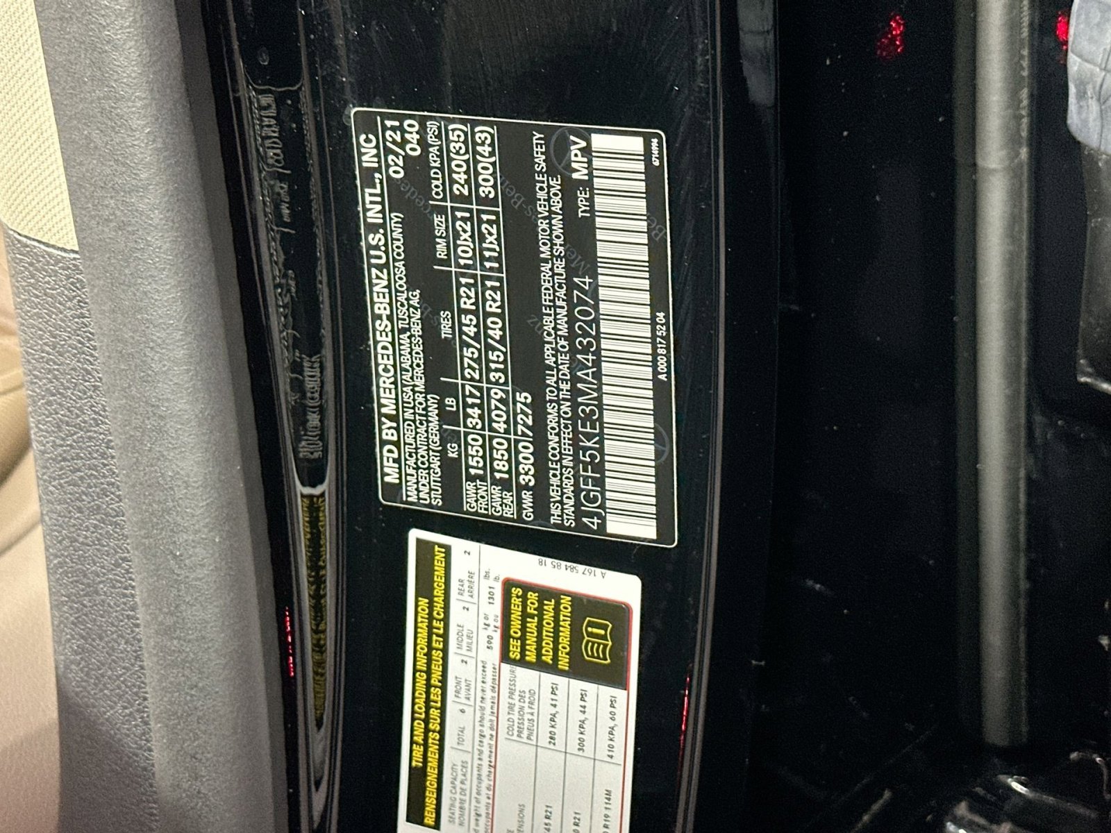 Used 2021 Mercedes-Benz GLS 450 4MATIC image 40