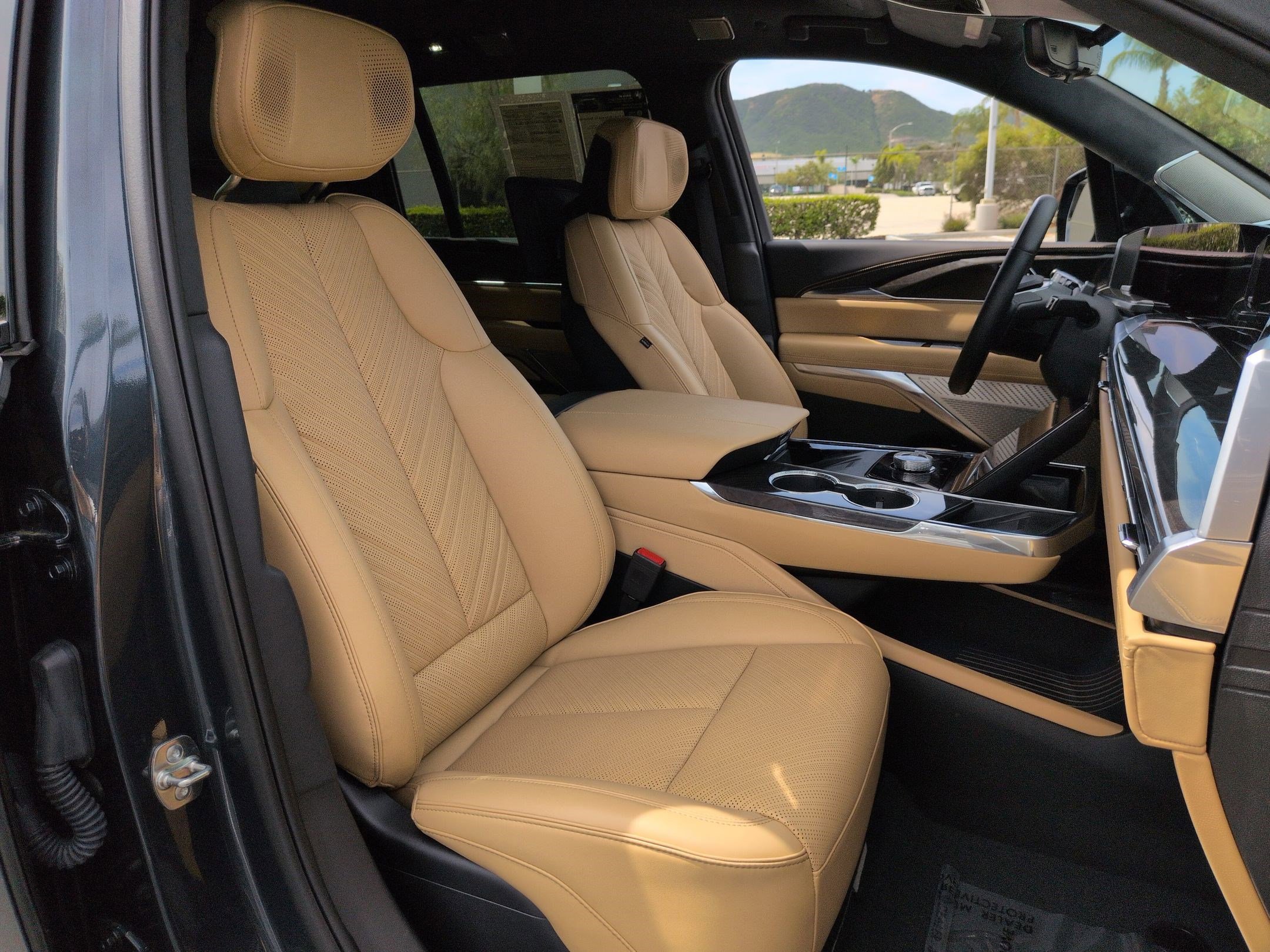 Used 2026 Cadillac Escalade IQL Sport 2 AWD/4WD image 34