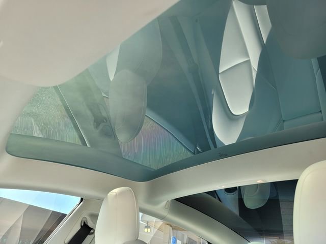 Used 2022 Tesla Model 3 Performance AWD/4WD image 18