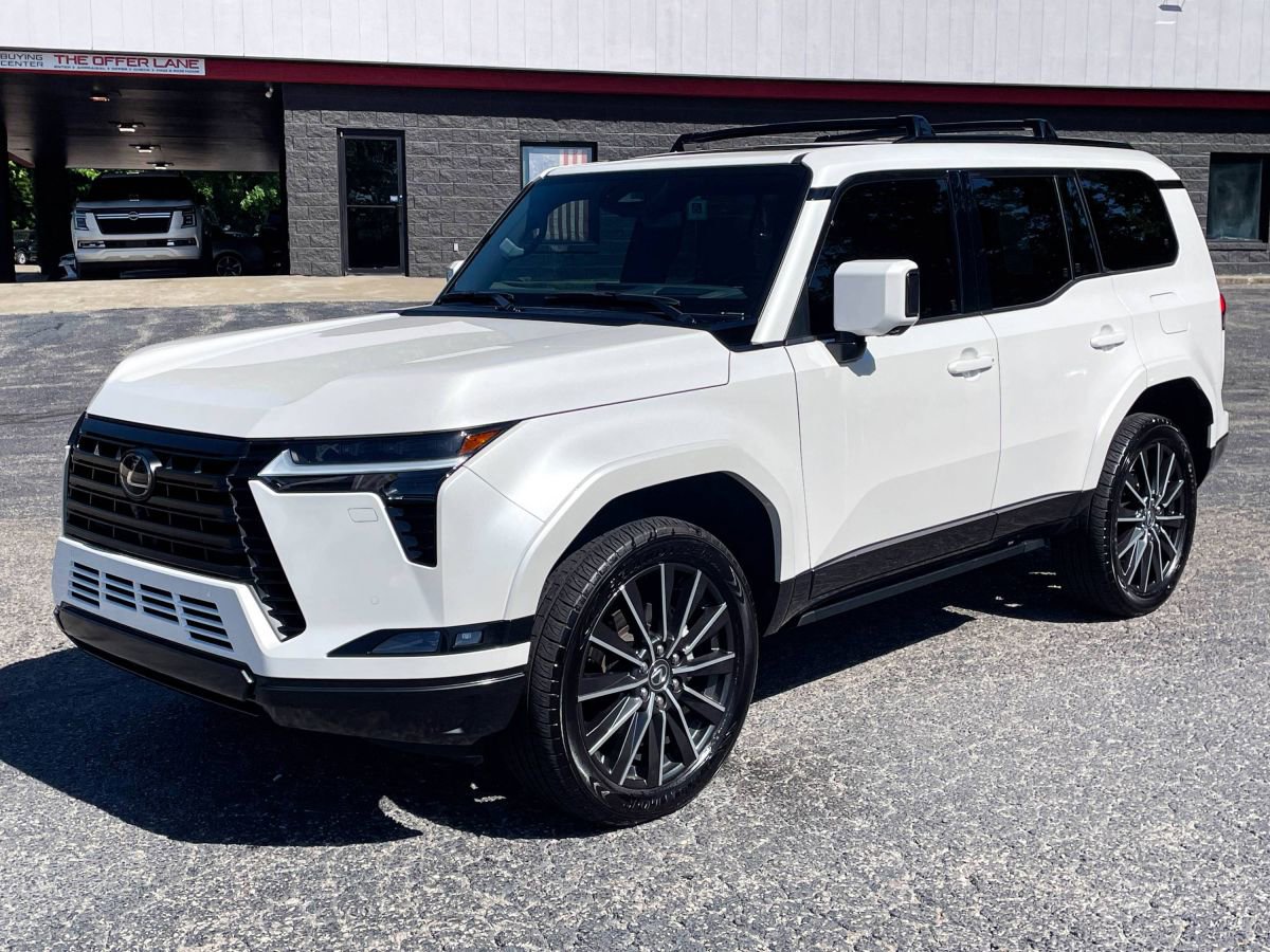Used 2024 Lexus GX 550 w/ Accessory Package (2T)